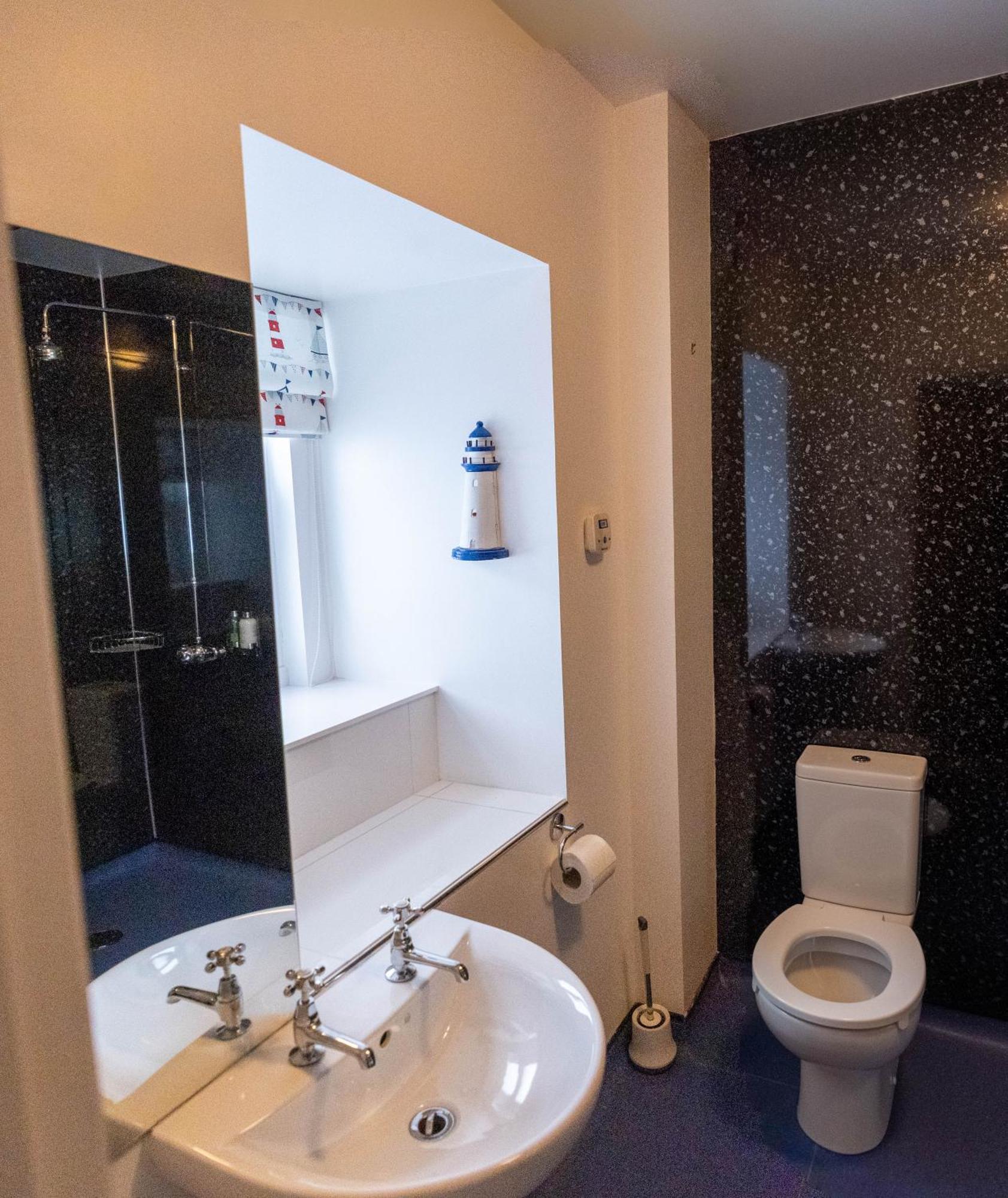 Marine Rooms Thurso Exterior foto